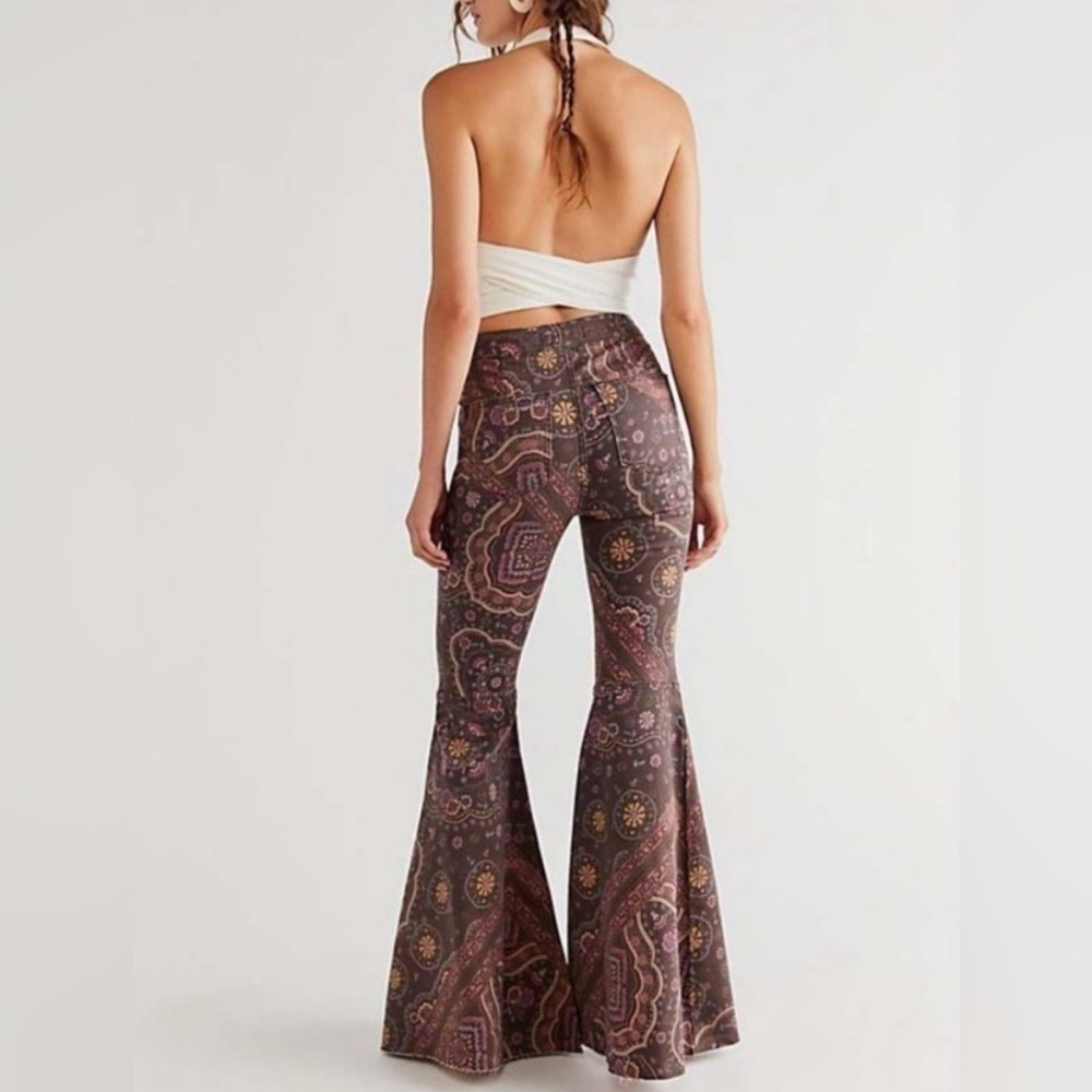 NWT Free People Just Float On Printed Flare Jeans Chocolate Combo We The Free - Picture 2 of 8